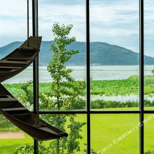 苏州裸心泊度假村